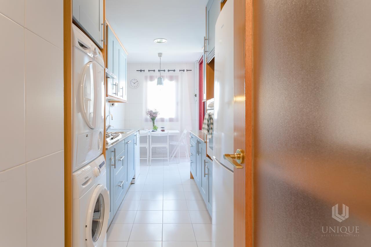 Unique Rentals - Stylish Seafront Duplex Барселона Екстер'єр фото