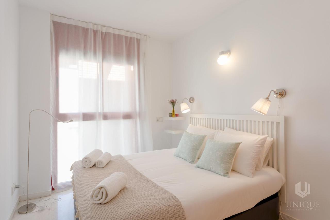 Unique Rentals - Stylish Seafront Duplex Барселона Екстер'єр фото