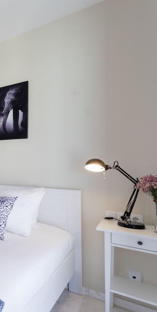Unique Rentals - Stylish Seafront Duplex Барселона Екстер'єр фото